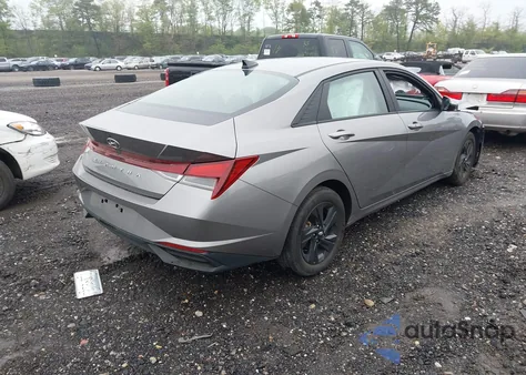 2022 Hyundai Elantra Sel z USA, uszkodzony, nr VIN KMHLM4AG8NU286454